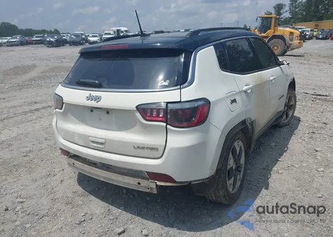 2019 Jeep Compass Limited Fwd z USA, uszkodzony, nr VIN 3C4NJCCB1KT711312